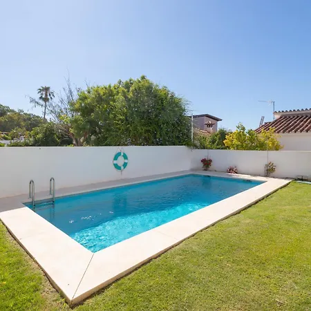 Espectacular Con Piscina En Marbella