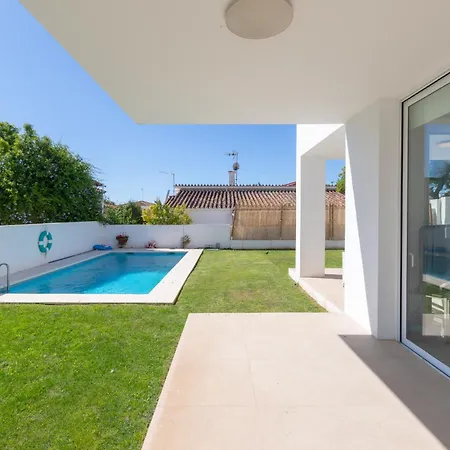 Villa Espectacular Con Piscina En Marbella